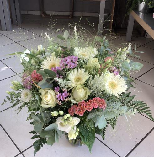 Bouquet de fleurs @fleursdeconflans.com